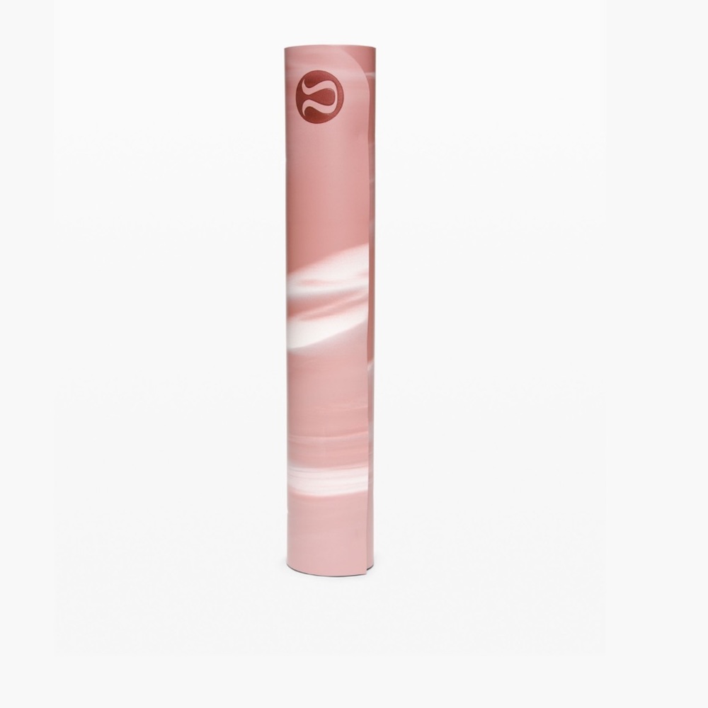 LULULEMON - yoga mat